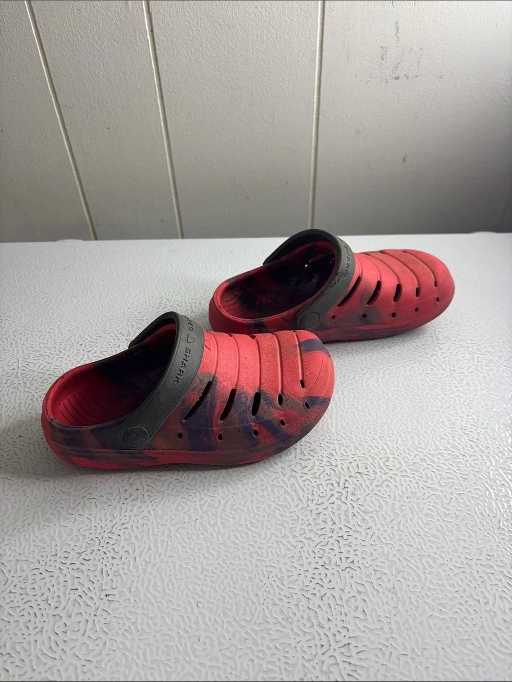 Kids Red Comfort Clogs with Adjustable Strap